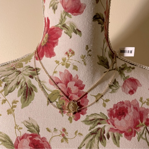 SPORTSGIRL | Gold tone mystic sunburst dual layer necklace | NWT - Picture 6 of 8